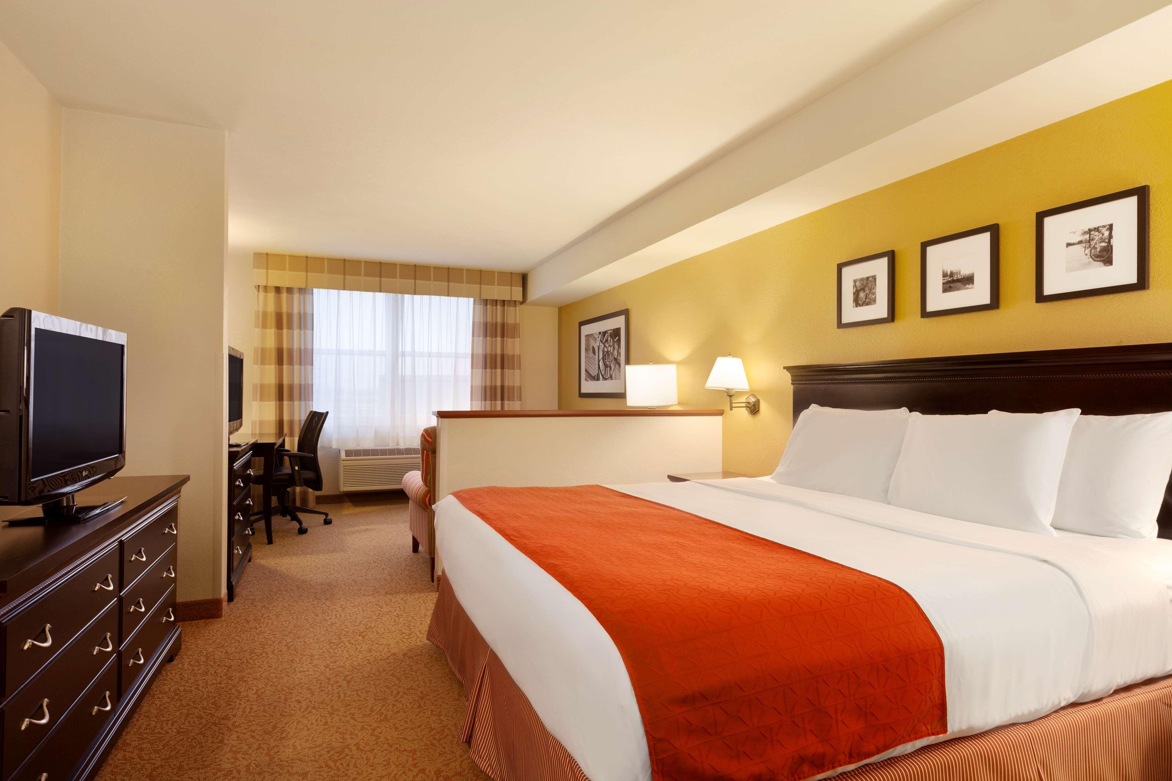 Country Inn & Suites By Radisson, Dundee, Mi Экстерьер фото