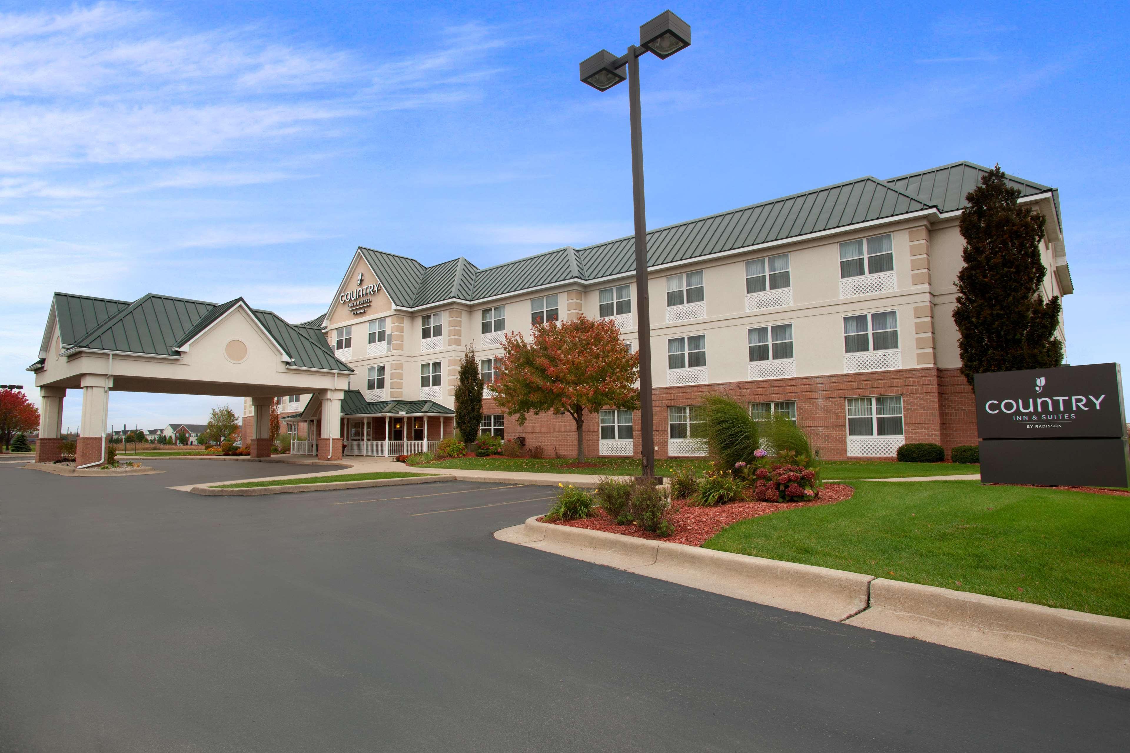 Country Inn & Suites By Radisson, Dundee, Mi Экстерьер фото